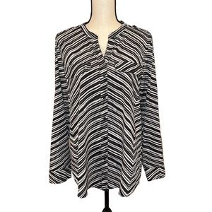 Calvin Klein Black & White Button Down Blouse